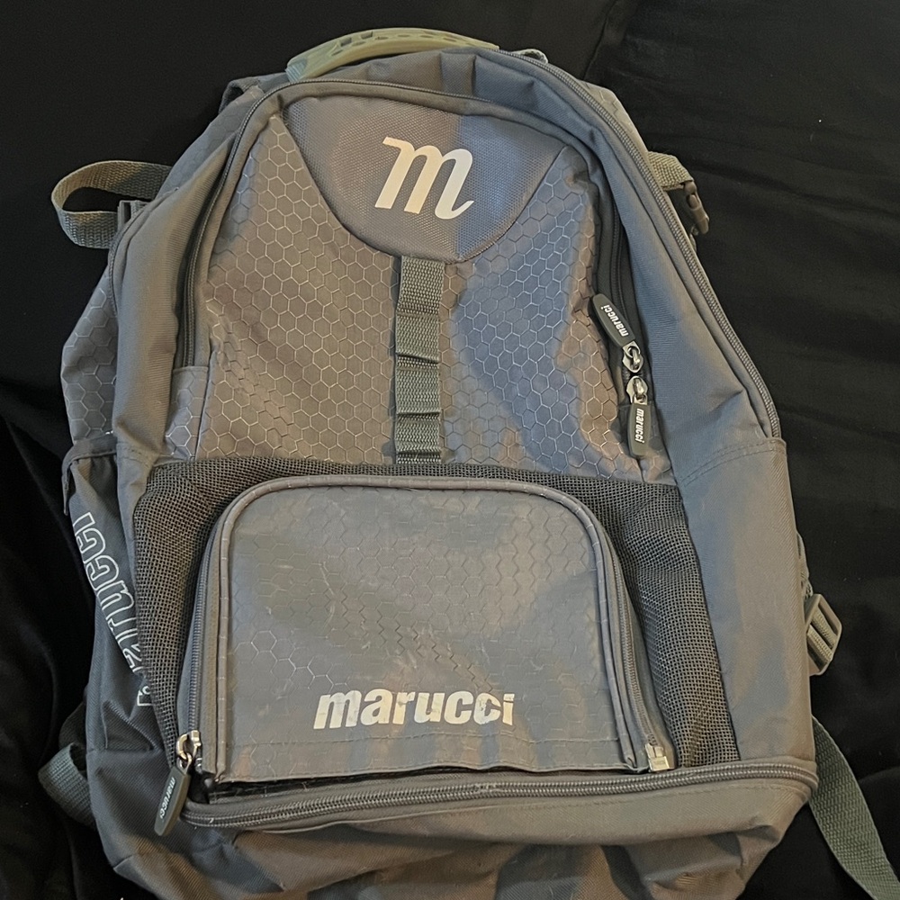 Gray Backpack For Ball Players - image 1